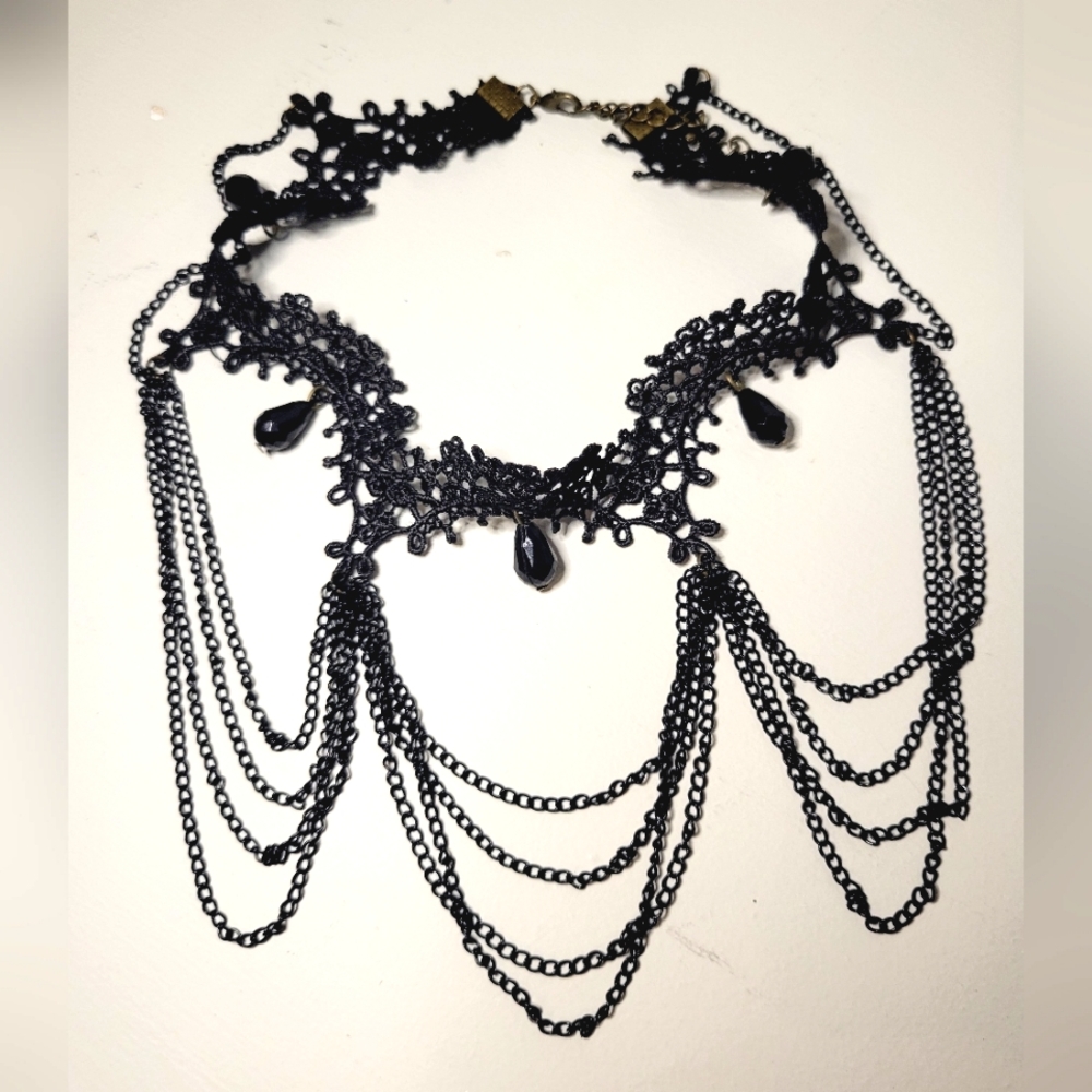 Chain Lace and Beads Choker Necklace